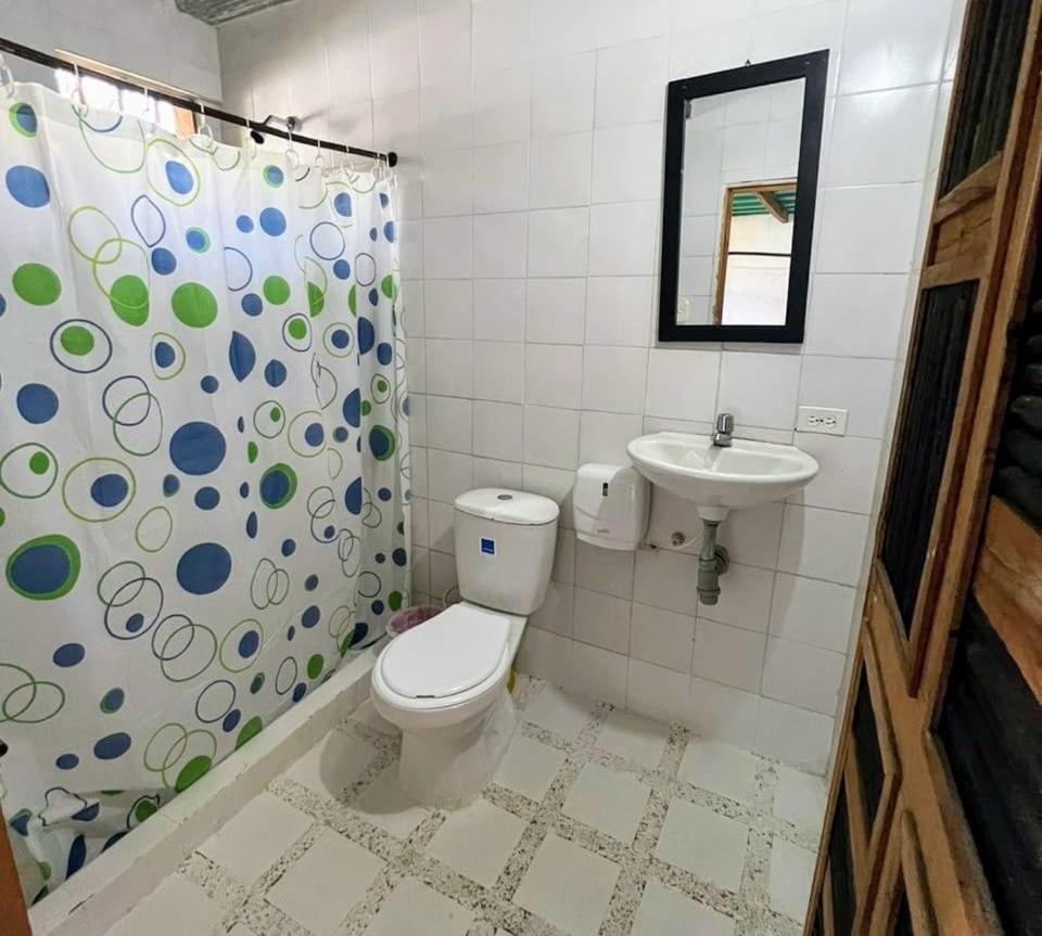 Hostal Luz De Luna ปาโลมิโน ภายนอก รูปภาพ
